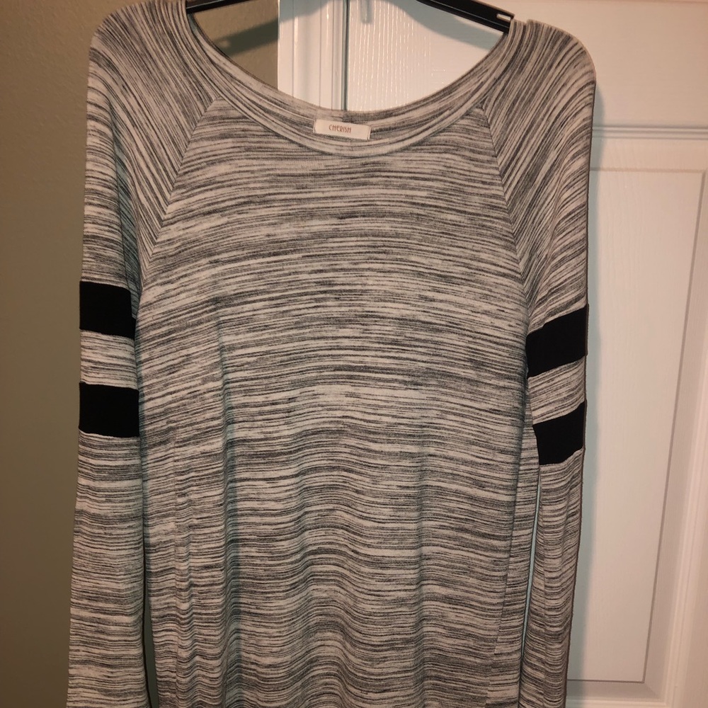 Long sleeve tunic top